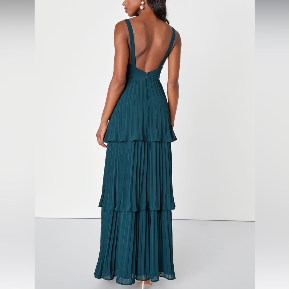 NWT Lulus Luxe Perfection Emerald Green Pleated Tiered Backless Maxi Dress - Picture 2 of 7